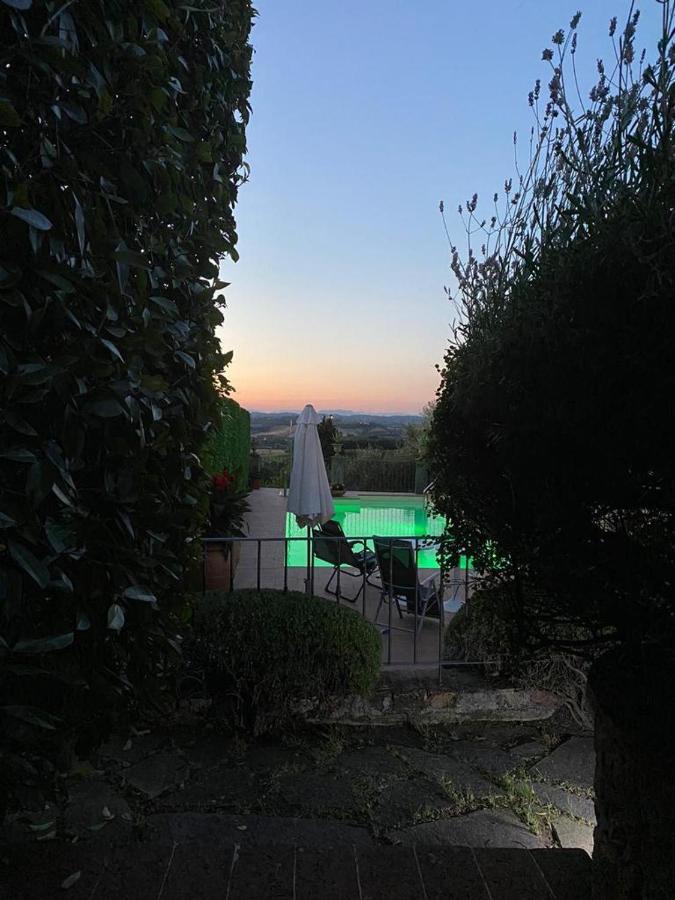 Borgo Dei Cadolingi Apartment กัมบาสซี แตร์เม ภายนอก รูปภาพ