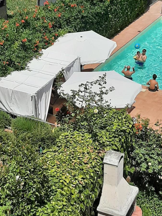 Borgo Dei Cadolingi Apartment กัมบาสซี แตร์เม ภายนอก รูปภาพ