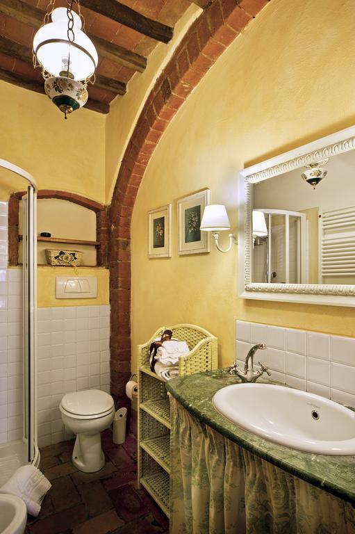 Borgo Dei Cadolingi Apartment กัมบาสซี แตร์เม ภายนอก รูปภาพ