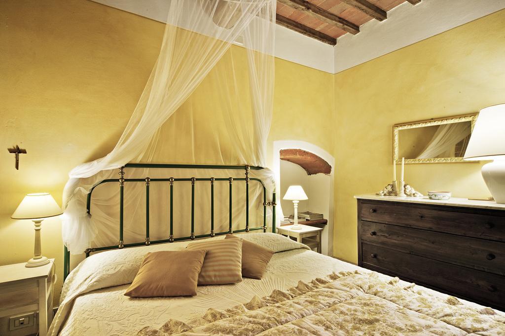 Borgo Dei Cadolingi Apartment กัมบาสซี แตร์เม ภายนอก รูปภาพ