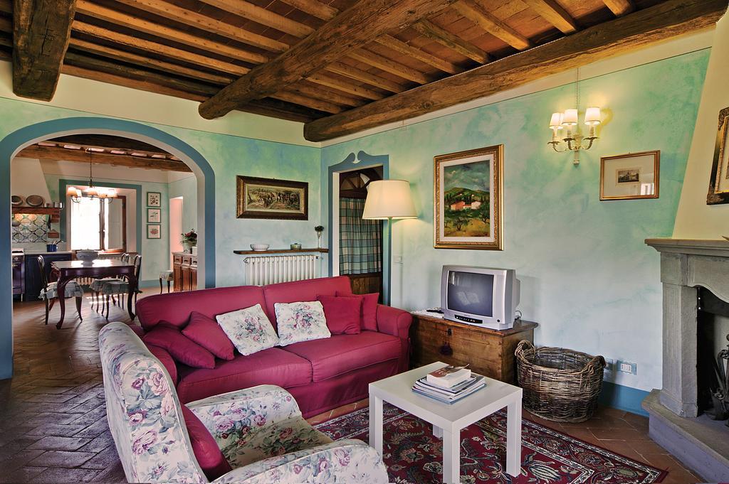 Borgo Dei Cadolingi Apartment กัมบาสซี แตร์เม ภายนอก รูปภาพ